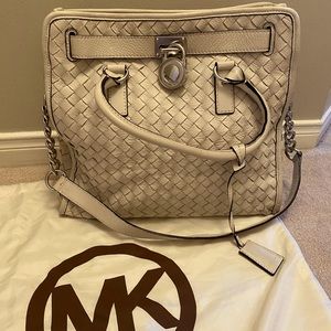 Beautiful Michael Kors purse with dust bag